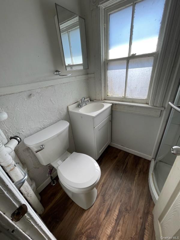 Foto del edificio - 215 N Hamilton St