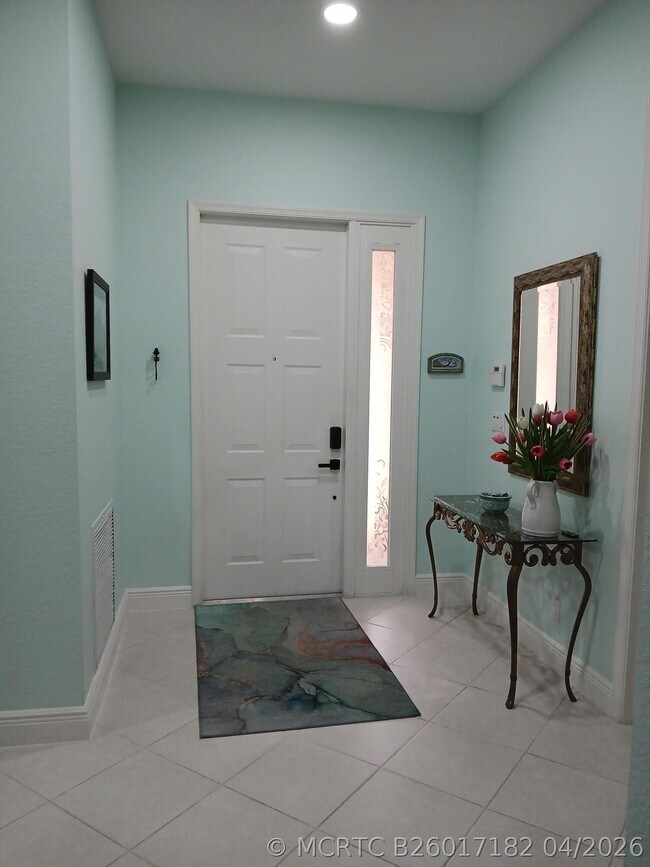 Foto del edificio - 2325 Sailfish Cove Dr