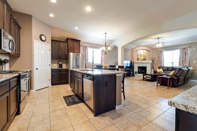 Building Photo - 3 Bedroom, 3 Bathroom with a Study in Northwest Austin!!!