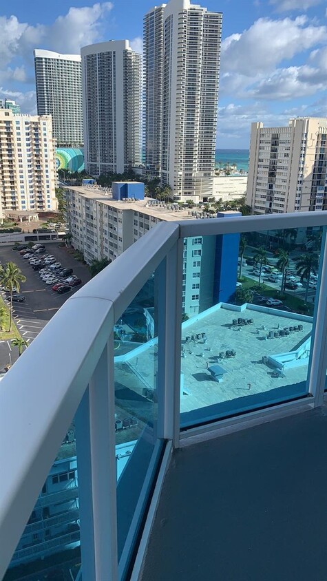 Foto principal - 1945 S Ocean Dr