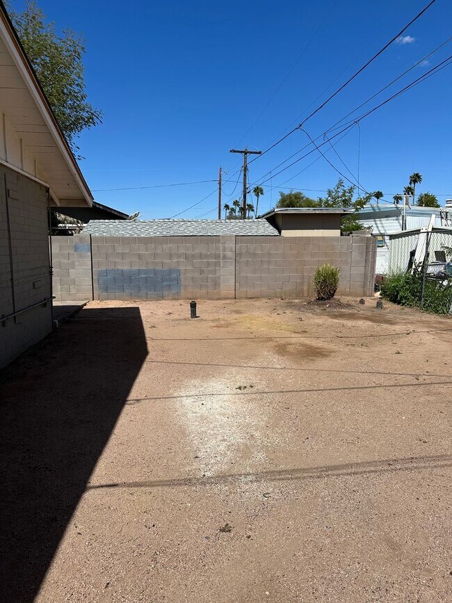 Foto del edificio - 373 N Nevada St