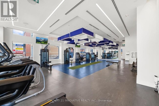 Building Photo - 509 Dundas St W