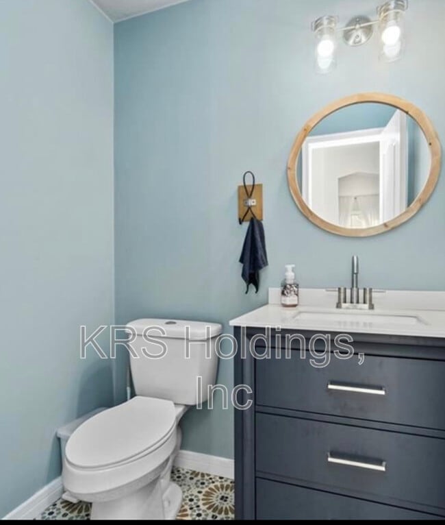 Building Photo - 3521 Regret Ln