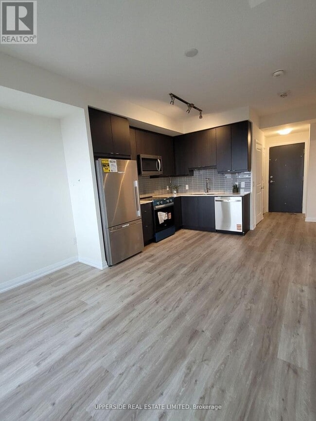 Building Photo - 3270 Sheppard Ave E