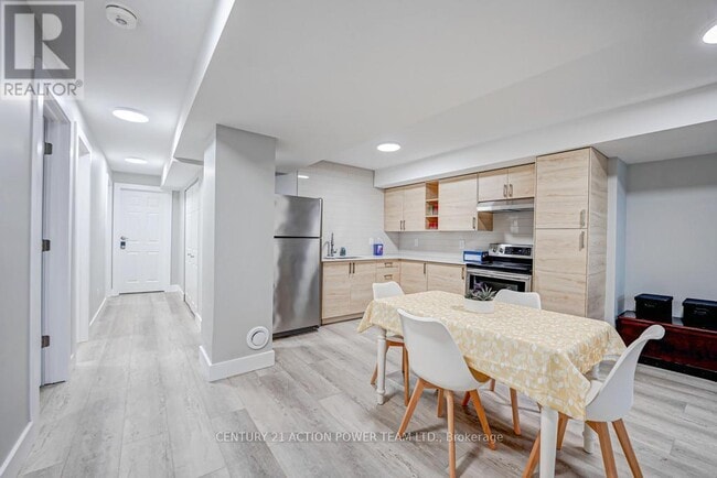 Building Photo - 1149 Parisien St