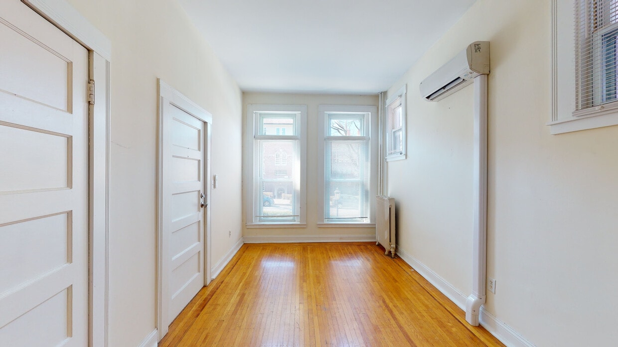 Photo - Gilman Apartments