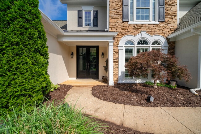 Building Photo - 6850 Weatherstone Way