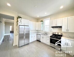 Building Photo - 2937 W Jackson Blvd