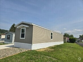 Building Photo - 1086 Birch St