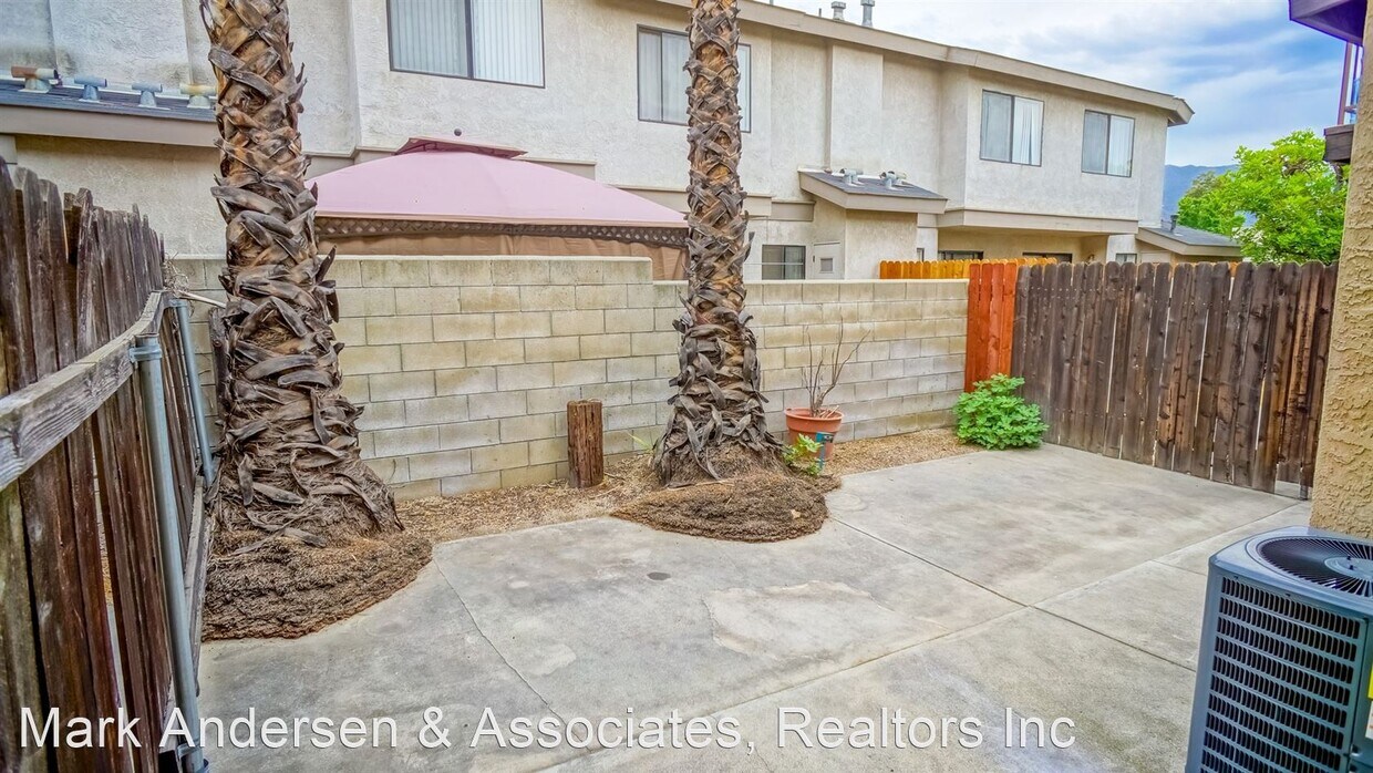 300 Fifth Ave, Monrovia, CA 91016 Room for Rent in Monrovia, CA