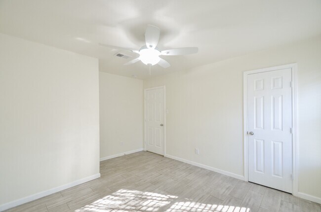 Foto del edificio - 17614 Sundrop Ln