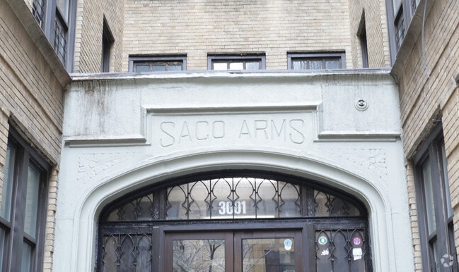 Building Photo - Sasco Arms