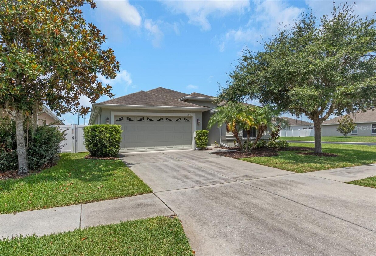 3843 Langdrum Dr, Wesley Chapel, FL 33543 House Rental in Wesley