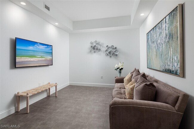 Foto del edificio - 1111 Central Ave