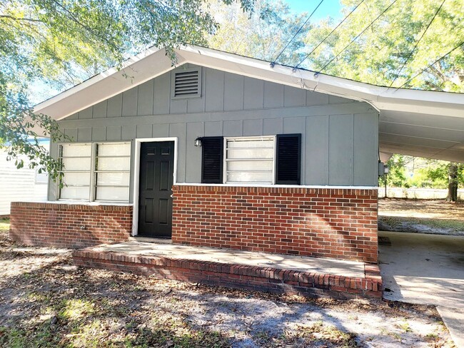 Foto del edificio - Cozy 3 Bedroom 1 Bath in Columbus GA