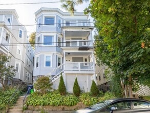 Building Photo - 11 Juliette St