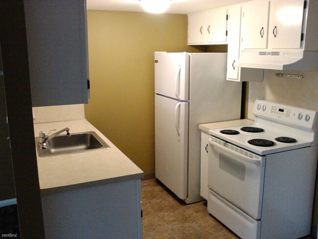 Building Photo - 1029 North St