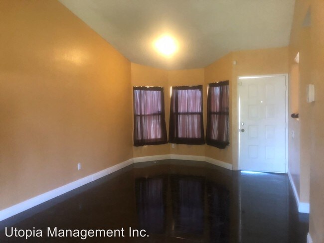 Building Photo - 2 br, 1 bath House - 11701 Vale Vista Dr