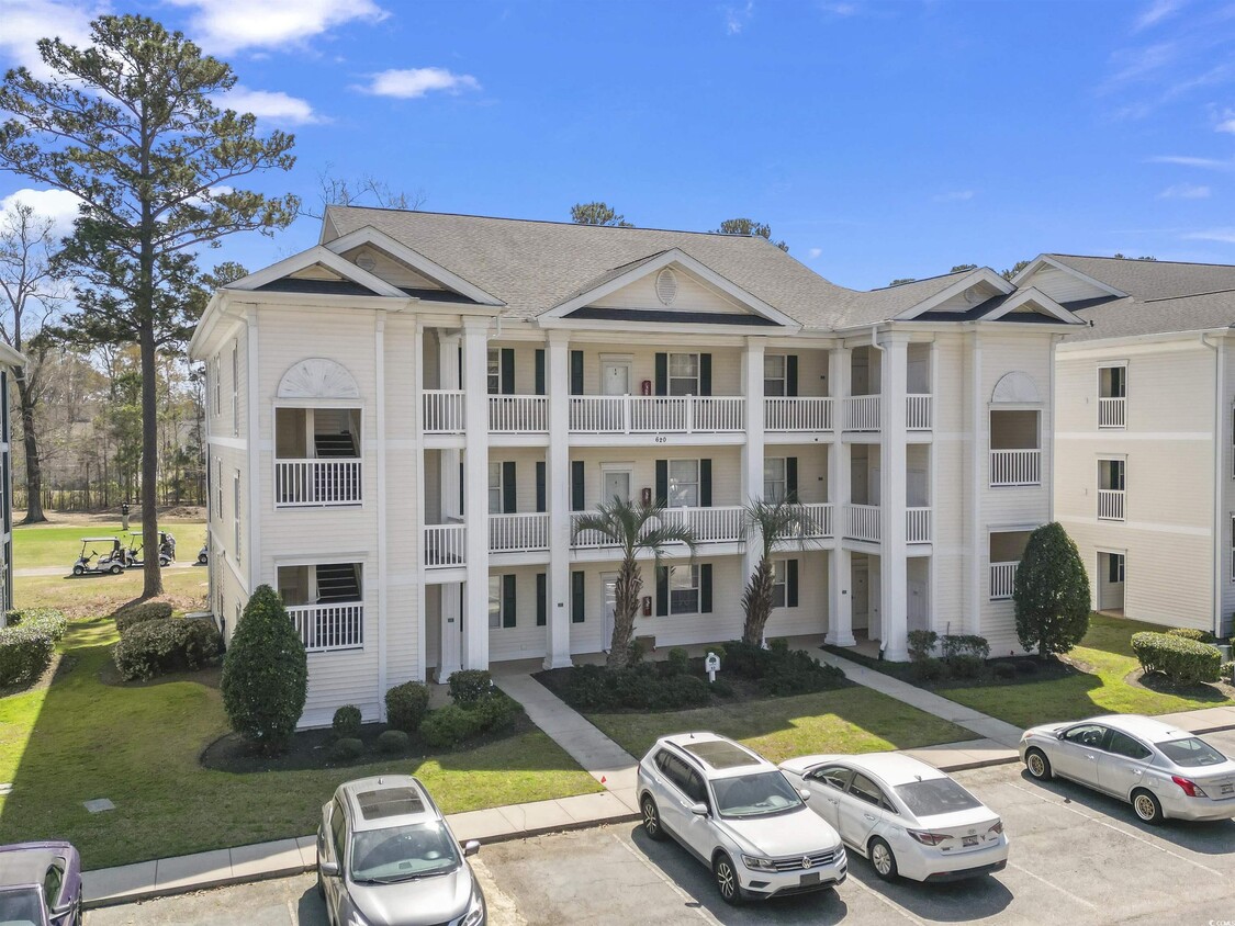 Primary Photo - 620 River Oaks Dr