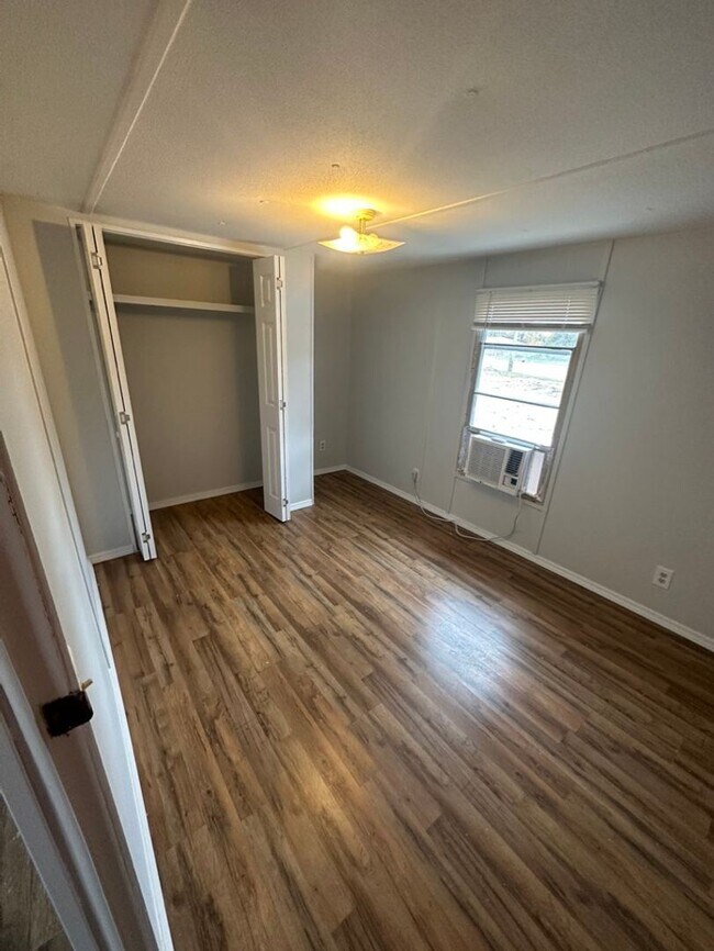 Foto del edificio - 2 br, 1 bath House - 7183 McMinnville HWY