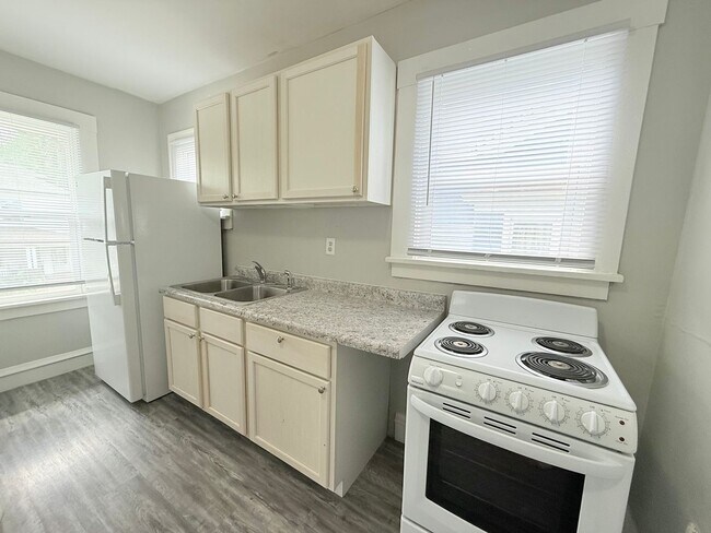 Foto del edificio - 312 N Mclean St