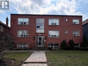 Building Photo - 699 Balliol St