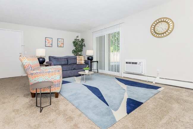 Building Photo - Rivers Edge Apartments