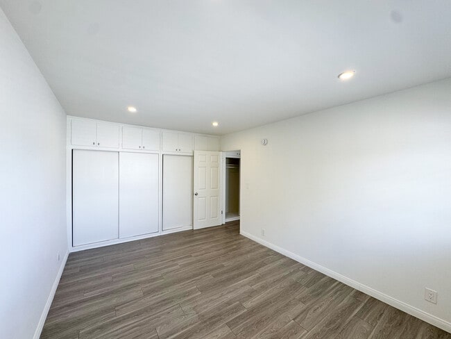Foto del edificio - 921 N Eucalyptus Ave