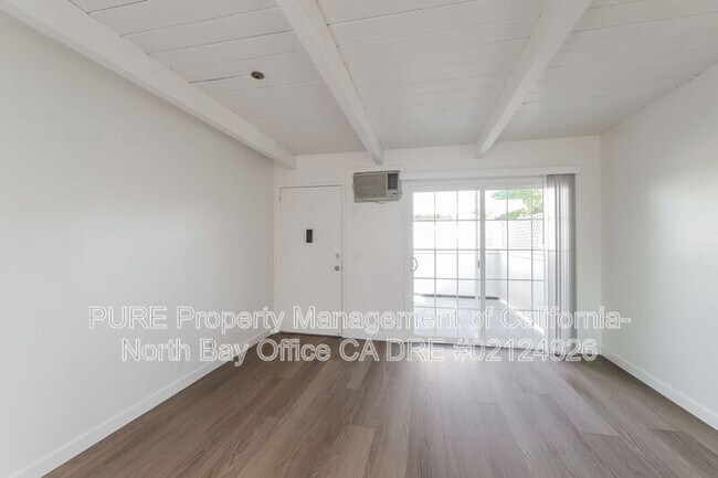 Building Photo - 3695 Sonoma Ave