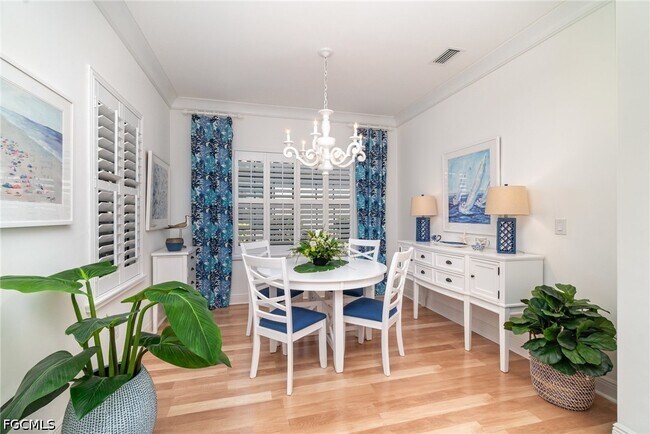 Foto del edificio - 4482 Waterscape Ln