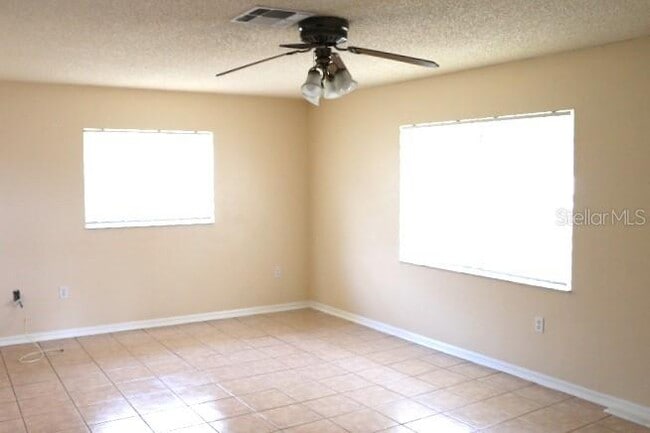 Building Photo - 2501 Crescent St