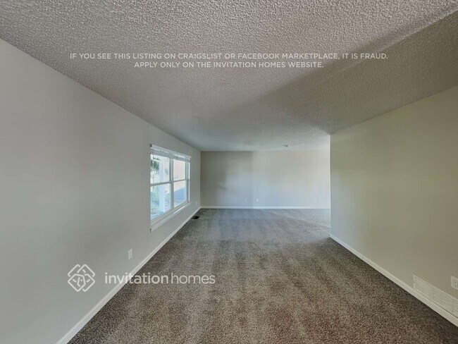 Building Photo - 3244 W 11th Ave Pl