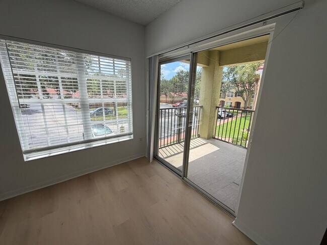 Building Photo - 10336 Fox Trail Rd S
