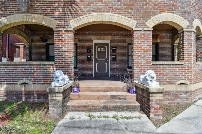 Foto del edificio - 831 King St