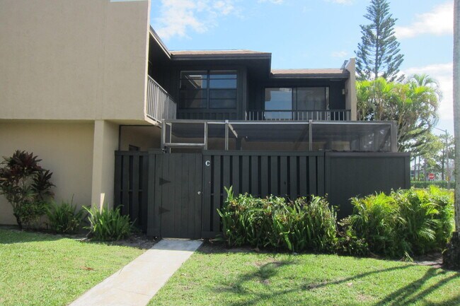 Foto del edificio - 4809 Alder Dr