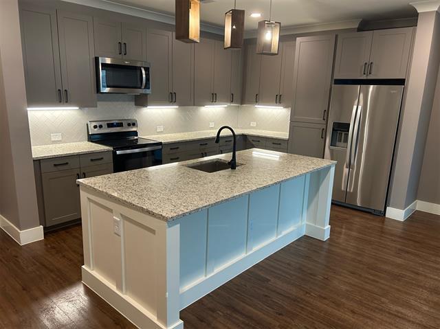Foto del edificio - 3517 Windhaven Pkwy