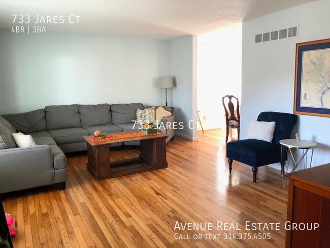 Building Photo - 733 Jares Ct