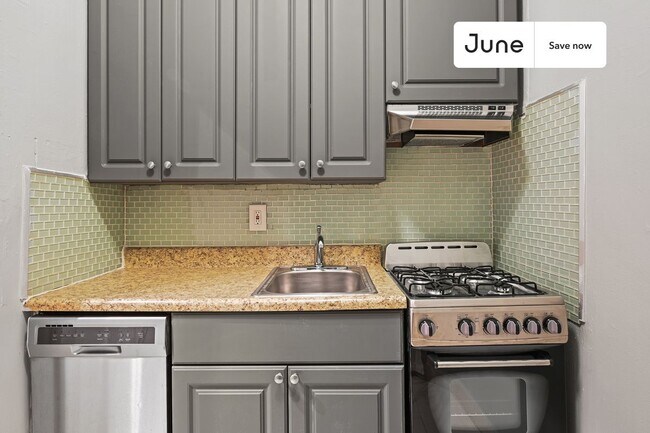 Photo - 334 E 90th St Apartment