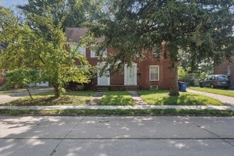 Building Photo - 4723 W 125th St