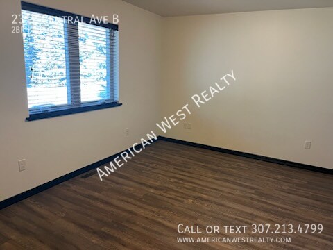 Foto del edificio - 2312 Central Ave