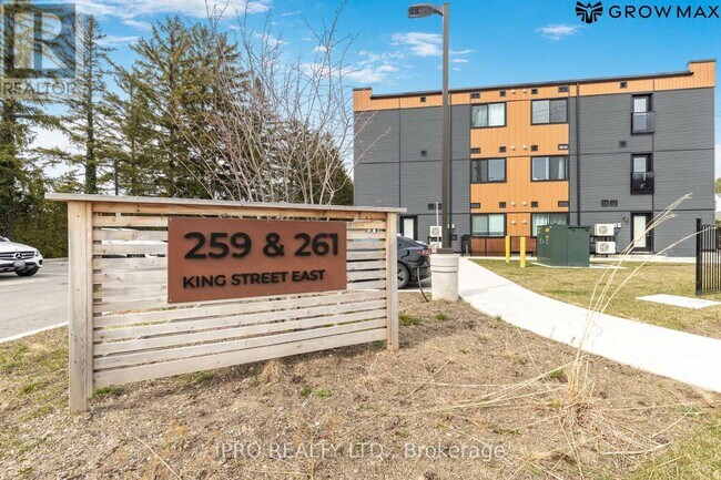 Building Photo - 261-202261 King St E