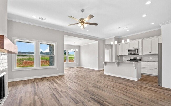 Foto del edificio - 4956 Laurel Cir