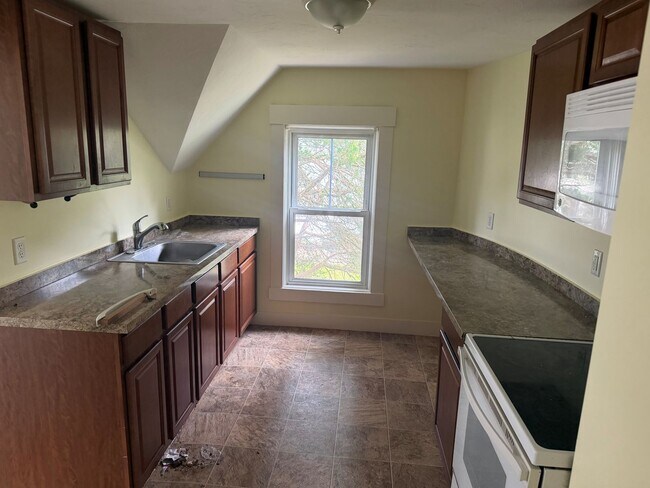 Foto del edificio - Charming 2-Bedroom 1 Bath Apt. in Middleboro