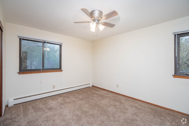2BR, 1BA - 850SF - Second Bedroom - Langdon Lake Apartments