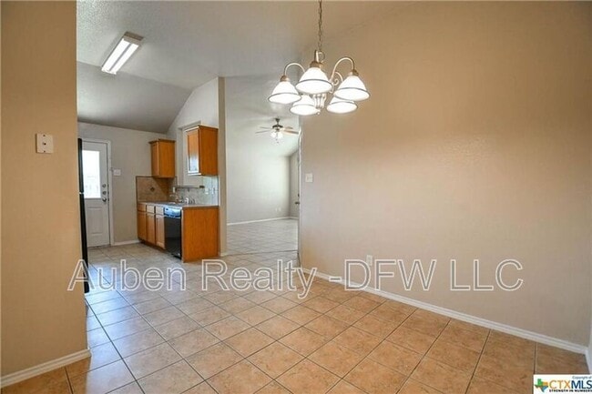 Foto del edificio - 1102 Leah Dr