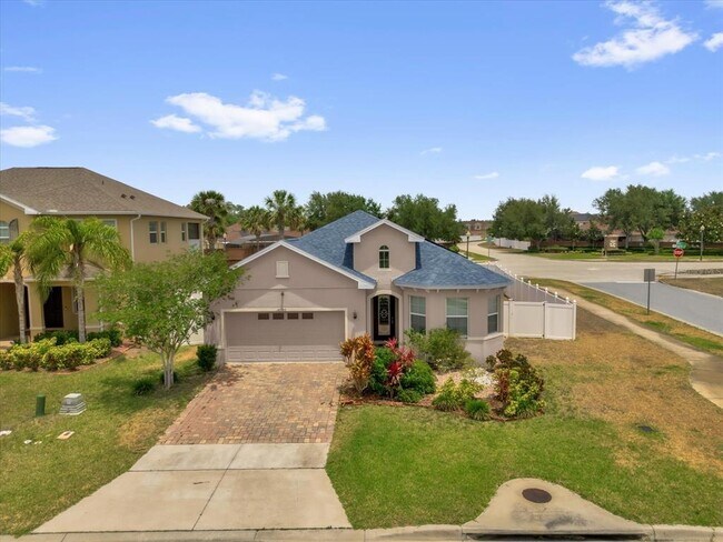 Foto del edificio - 16780 Meadows St