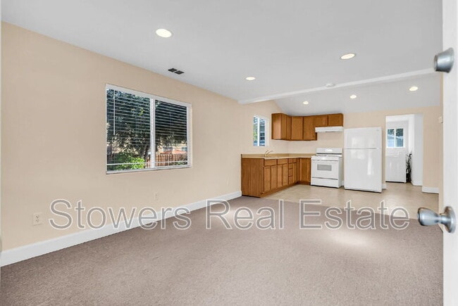 Photo - 2934 Pacheco Blvd House