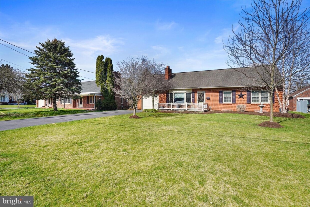 367 S Market Ave, Mount Joy, PA 17552 House Rental in Mount Joy, PA