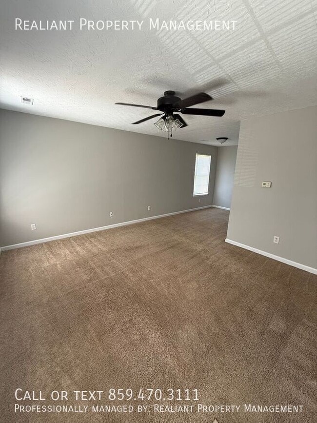 Foto del edificio - 2824 Ryan Cir