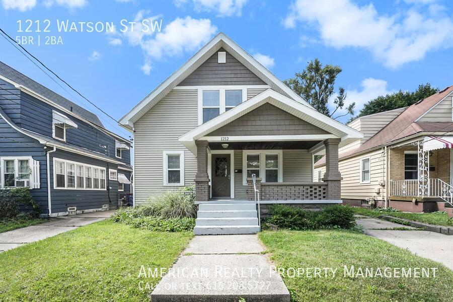 Foto principal - 1212 Watson St SW